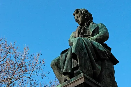 A Beethoven monument stands in Vienna's Beethovenplatz.