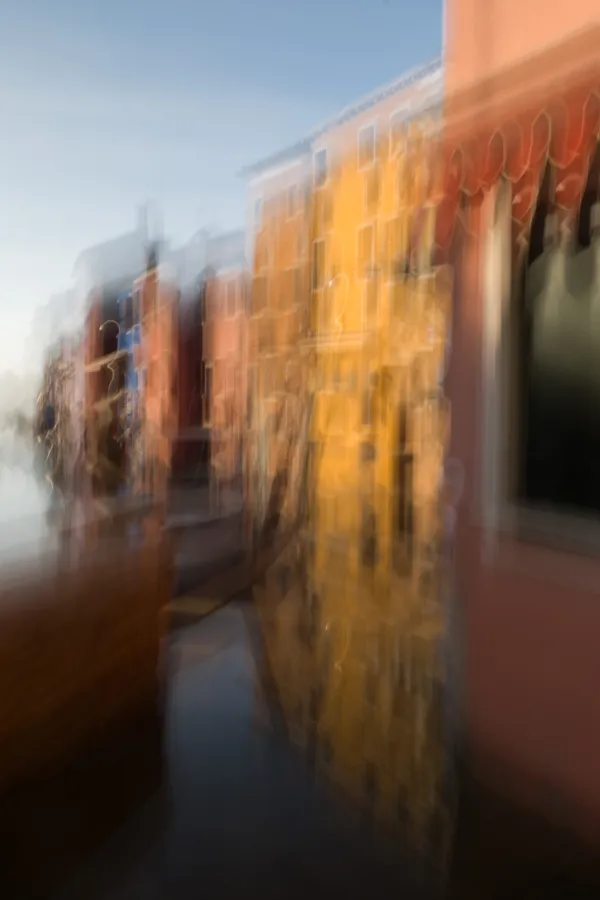 When tide hits Burano thumbnail