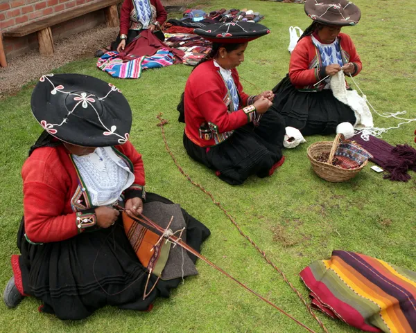 Traditional Incan Weaving II thumbnail