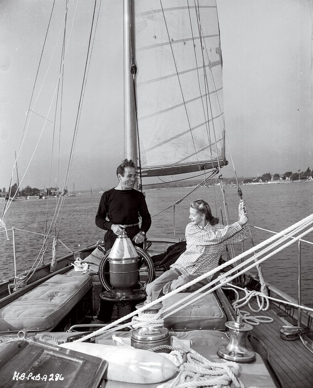 Humphrey Bogart and Lauren Bacall on Bogart’s yacht.