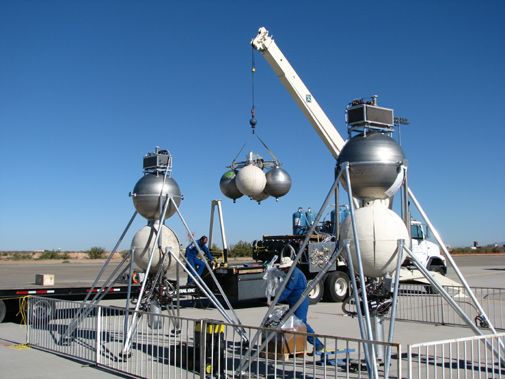 Armadillo Aerospace fails to win NASA's Lunar Lander Challenge.