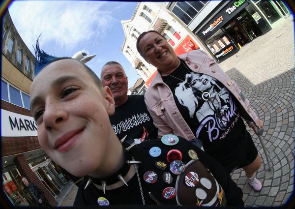 Punk Rock Family thumbnail