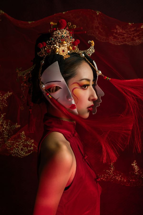 Mask and Red thumbnail