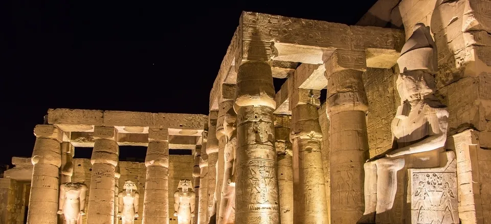  Evening at the Temple of Luxor 