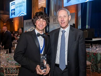 High School Student Discovers 1.5 Million Potential New Astronomical Objects by Developing an A.I. Algorithm image
