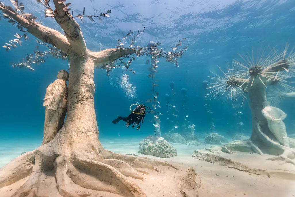 Diver exploring the new underwater museum