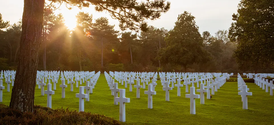  The American Cemetery 