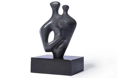 The&nbsp;lead figurine&nbsp;sat on a fireplace mantel in a farmhouse for years before experts authenticated the piece&nbsp;as a rare Henry Moore sculpture.

