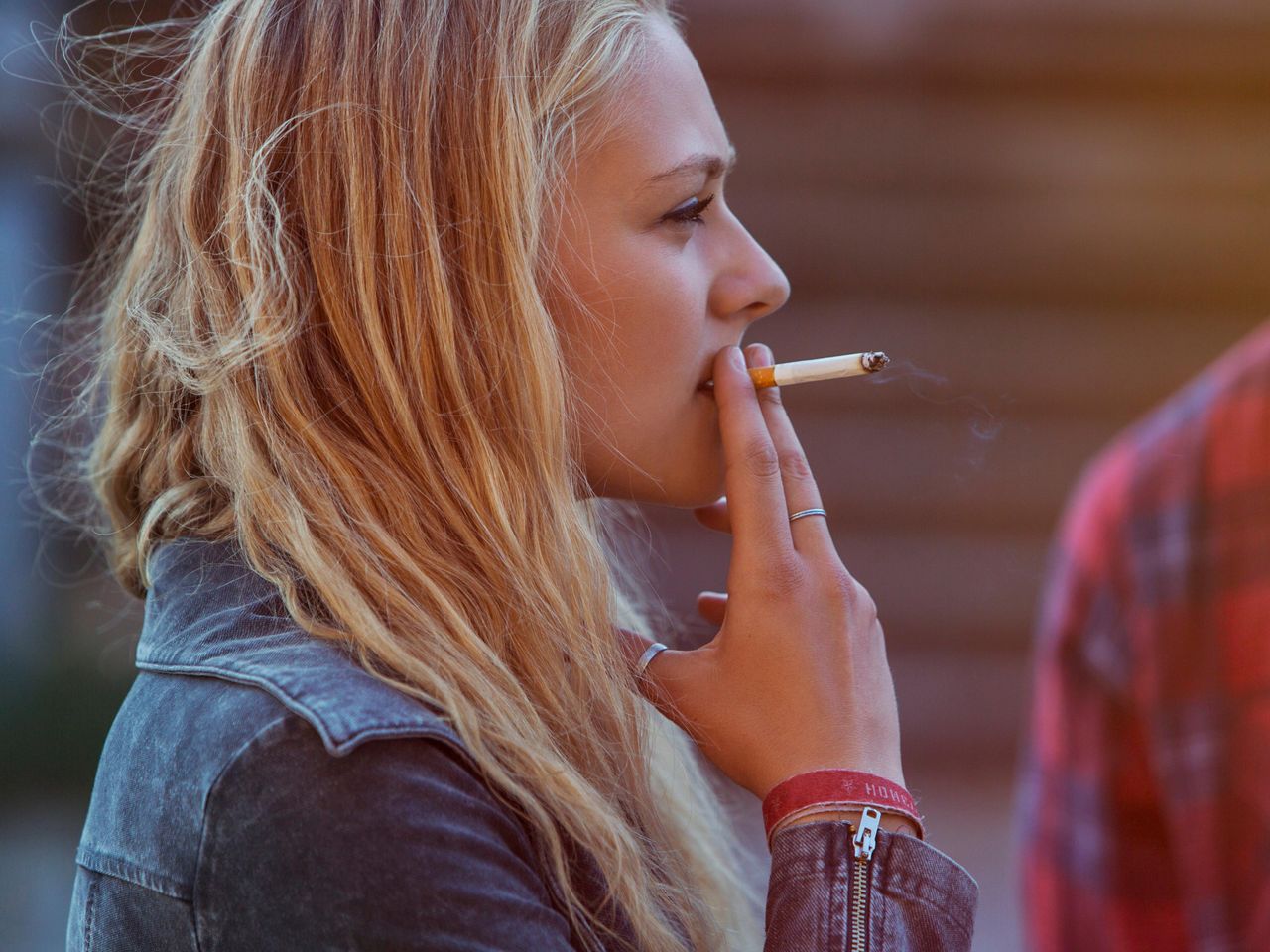 Yet Another Reason Not to Smoke: It Gives Superbugs Superpowers