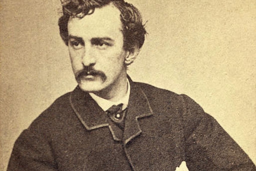 436px-john_wilkes_booth-portrait.jpg