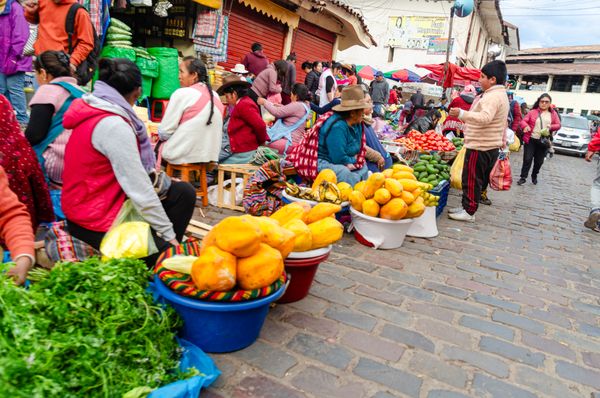 Street Vendors in Cusco thumbnail