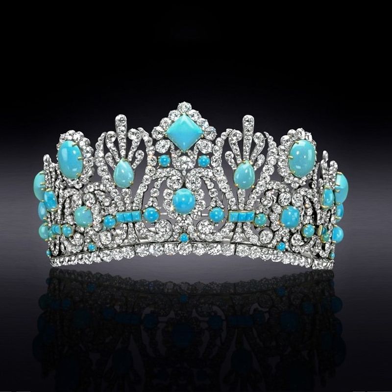 How Turquoise Replaced Emeralds in This Royal Diadem