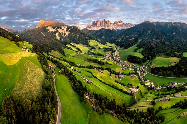 sunset at Funes Valley thumbnail