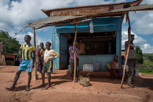 Midday Gathering thumbnail