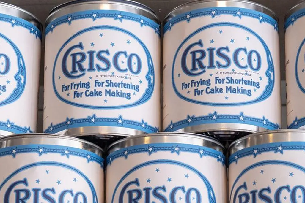 Crisco tubs.jpg