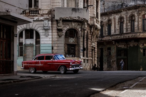 Classic Car at Havana Street thumbnail
