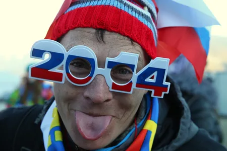 Do you want to be an Olympics superfan? Turn watching the games into a two-screen experience.