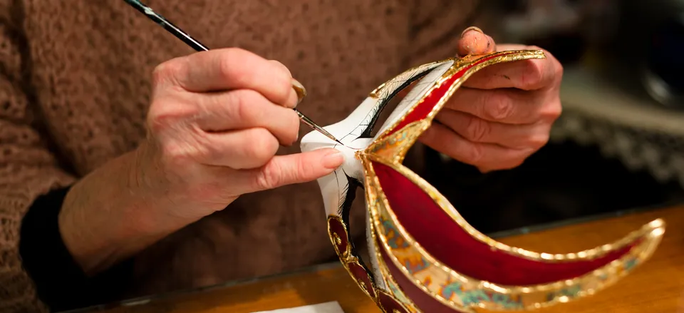  Mask making in Venice 