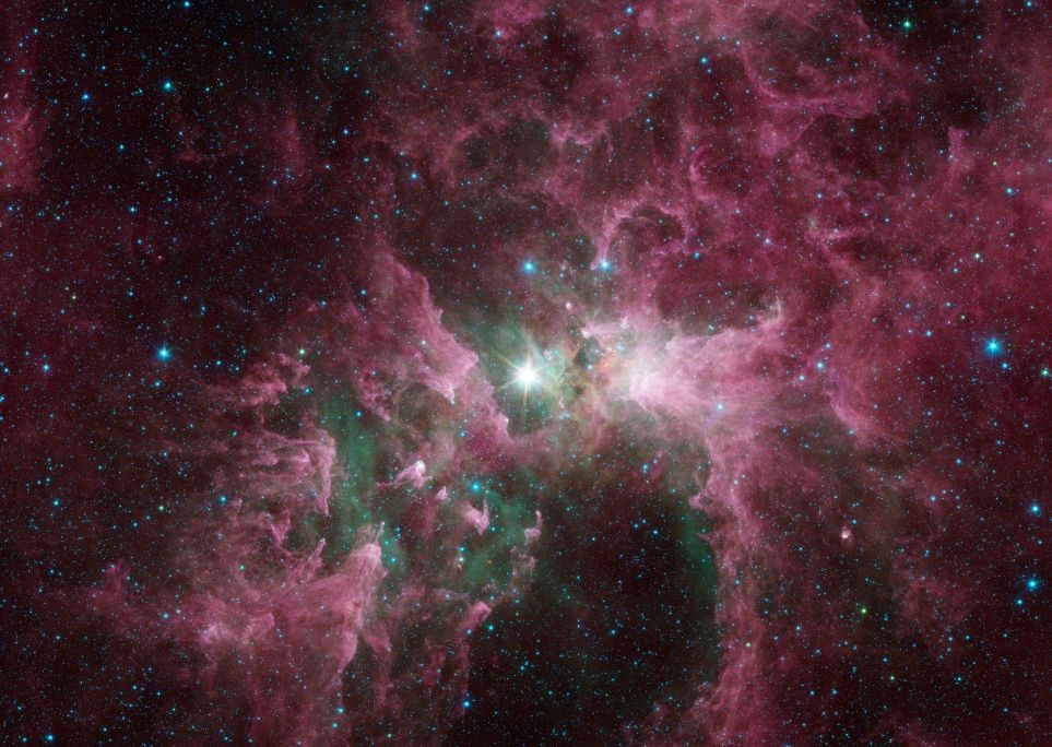 spitzer10years_m.jpg
