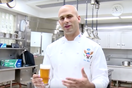 Sam Kass explains the brewing process.