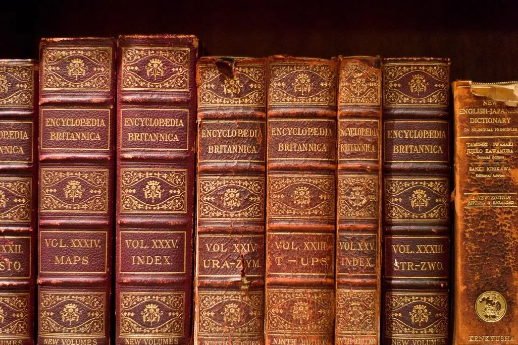 Volumes of Encyclopedia Britannica