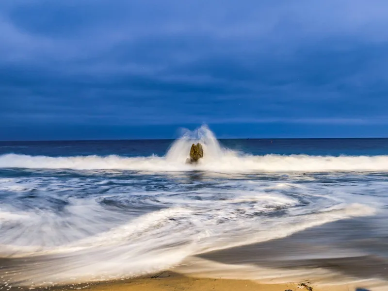 corona del mar beach open covid