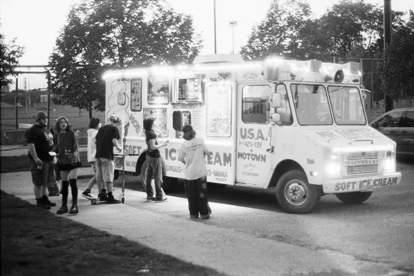 Shoegaze Ice Cream thumbnail