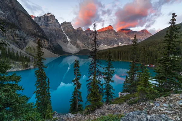 Moraine Lake Sunrise thumbnail