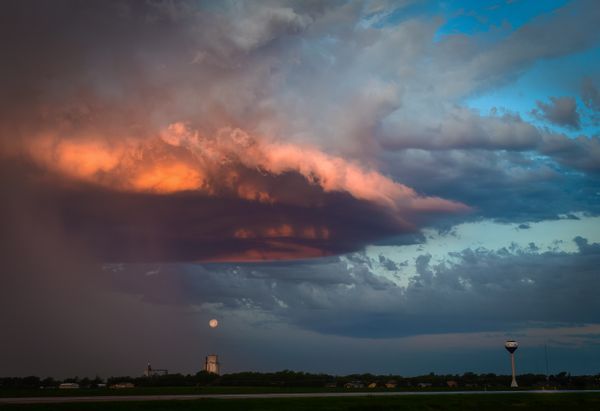 Surreal cloud thumbnail