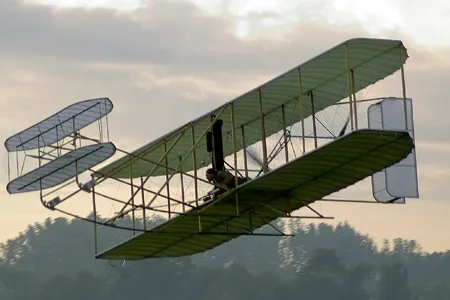 Mark Dusenberry built and flew this replica of the Wright 1905 aircraft.