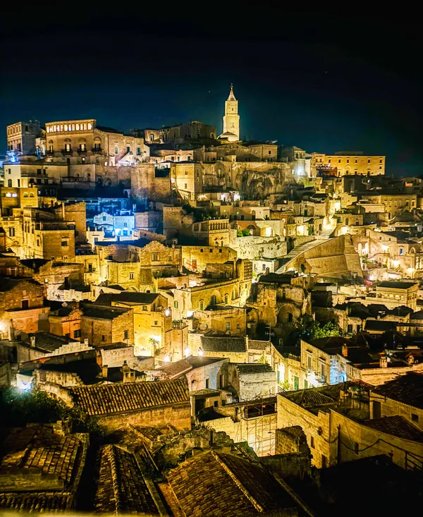 An evening photo of Matera. thumbnail