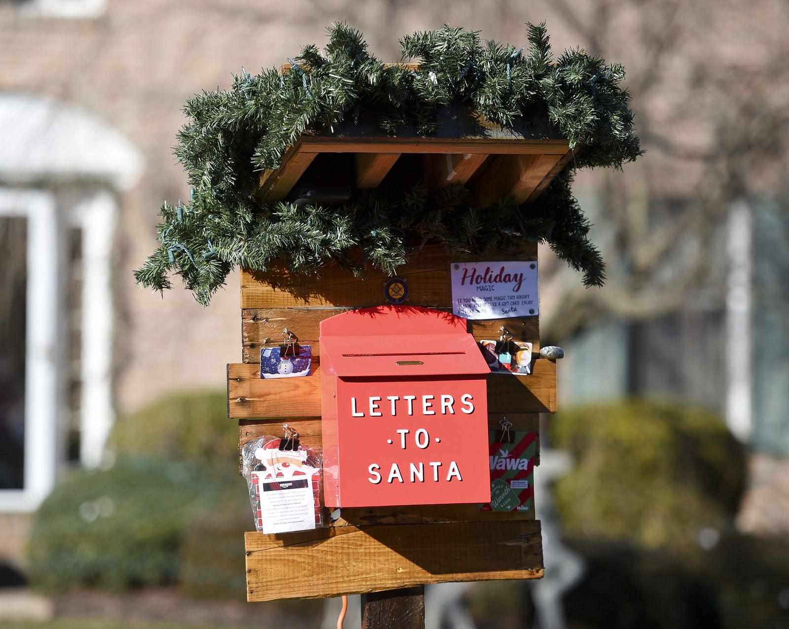 Kids Send Thousands of Letters to Santa Each Year. Here's What Really ...