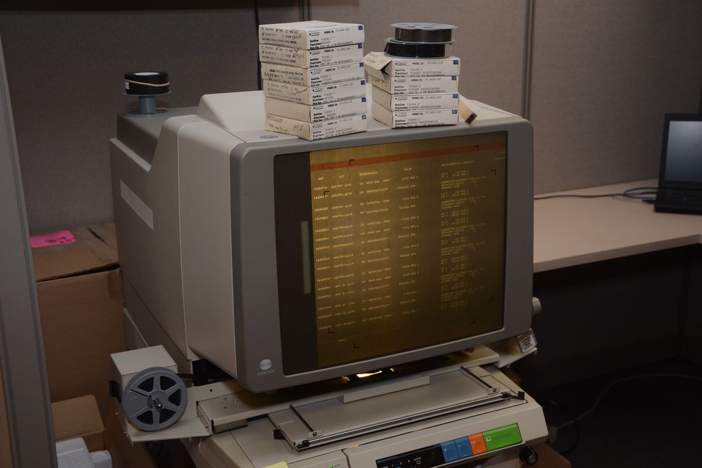 microfilm reader