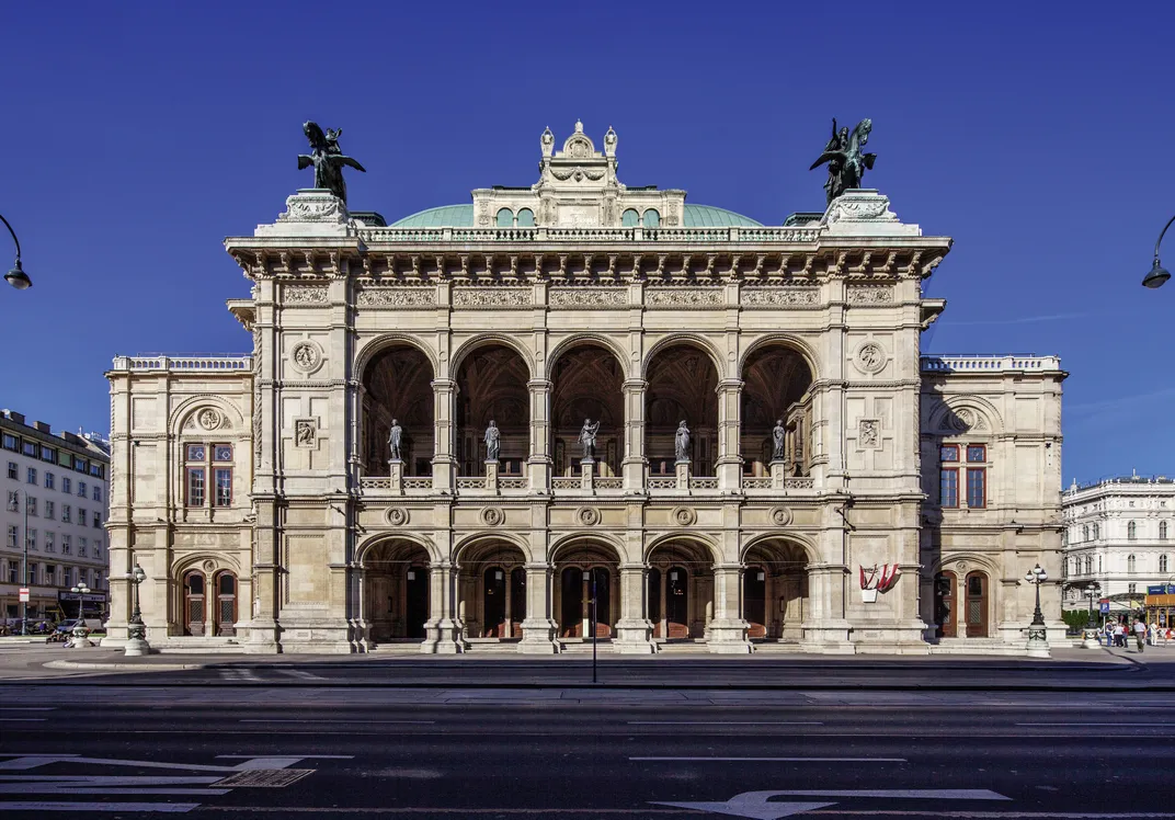 Vienna's State Opera House. Credit: Vienna Tourism Bureau / Christian Stemper