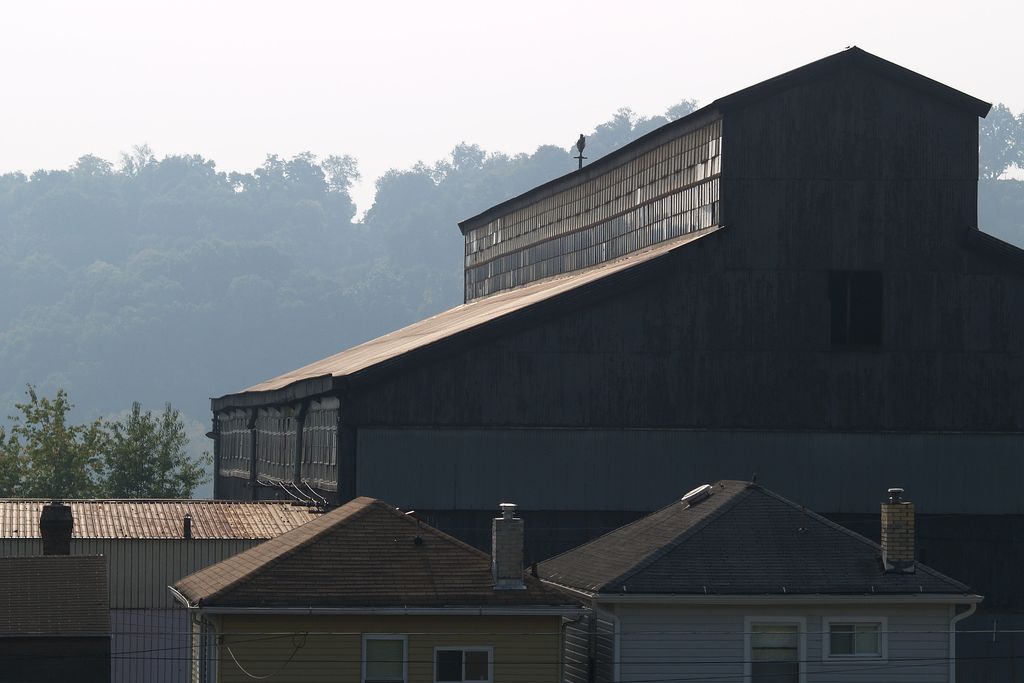 An old factory in Blawnox