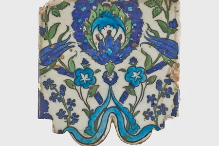 Iznik tile, 16th&nbsp; to 17th century, Syria or Turkey.
&nbsp;