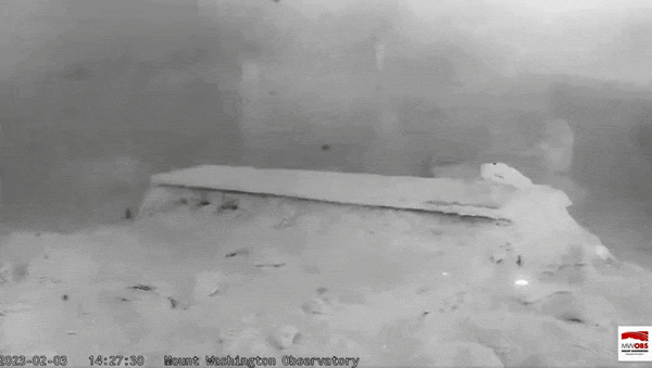 GIF of wind pummeling Mount Washington