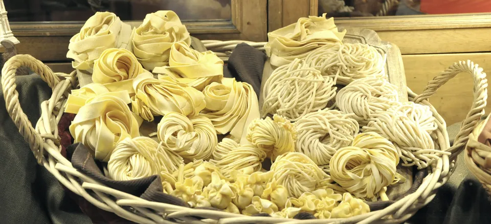  Freshly made pasta 