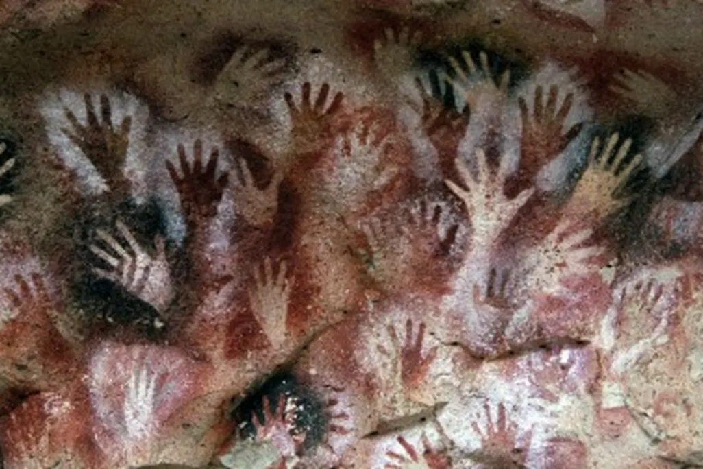 Cave-paintings-470.jpg