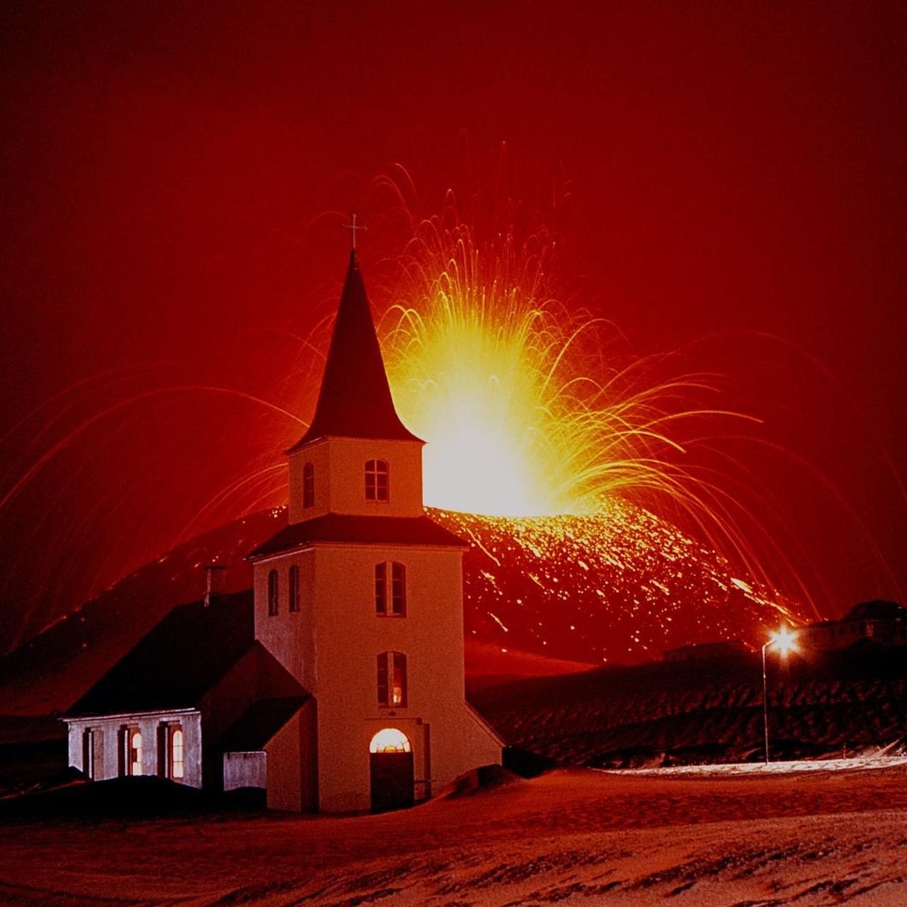 y*o様 LOST IN ICELAND y*o様 LOST IN ICELAND Lost in Iceland: Sigurgeir