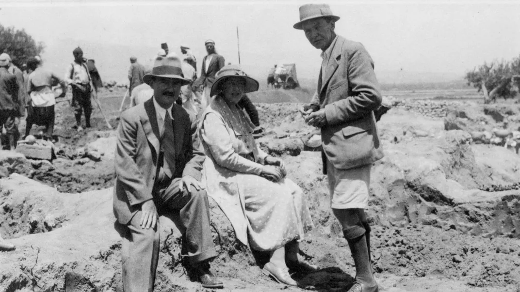 Max Mallowan, Agatha Christie and Leonard Woolley in Ur in          1931