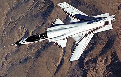 Hello HAL: Pilots needed a computer to fly Grumman’s X-29.