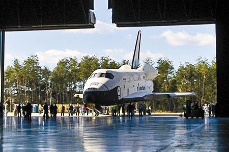 Space Shuttle Enterprise Arival at UHC on November 20, 2003 being moved into the Space Hangar