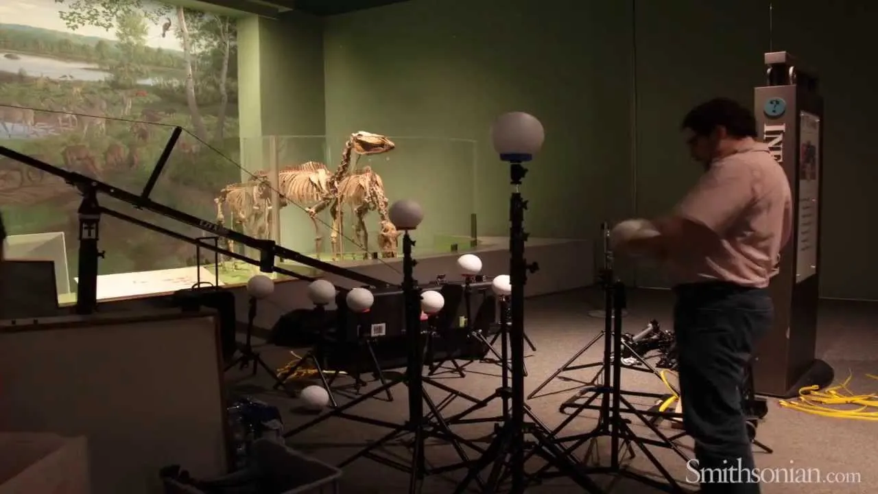Preview thumbnail for How Do You 3-D Scan a Dinosaur?
