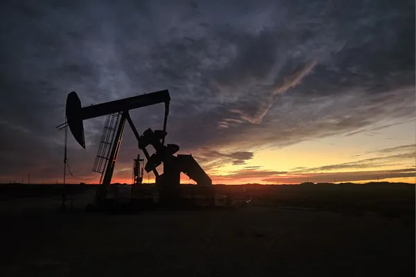 Storm vs Sunrise thumbnail