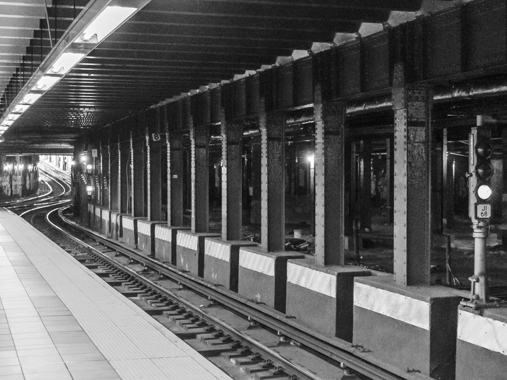 Subway Tracks | Smithsonian Photo Contest | Smithsonian Magazine