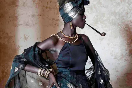With elaborate coiffures and scarves and ceremonial garb, all the way down to beautifully designed sandals and the tinkling of gold bracelets, Senegalese women usefashion for sociopolitical and economic ends as well as celebrating their own history.


