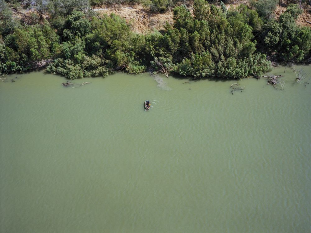 Migrant raft on Rio Grande