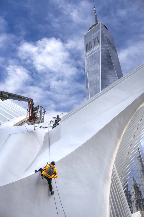 Cliffhanger thumbnail