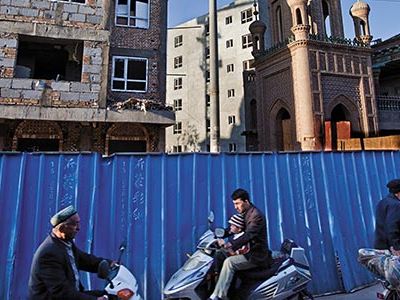 Construction around old mosque Kashgar